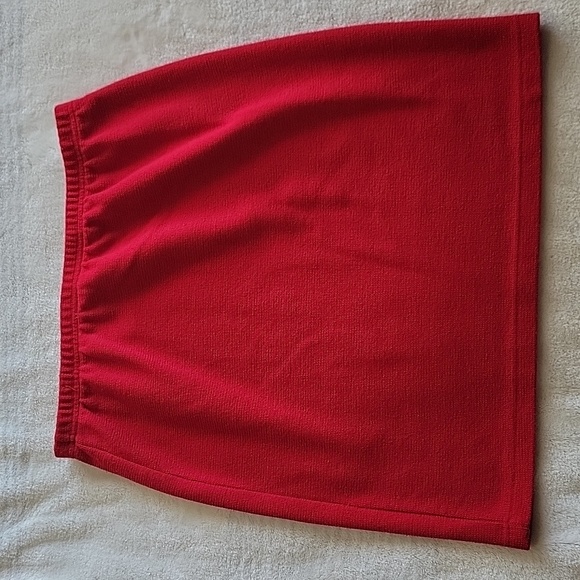 ♥️Express Tricot Bold Red Mini Skirt Large - Picture 3 of 3